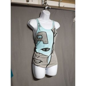 Marvel Captain America tank size medium